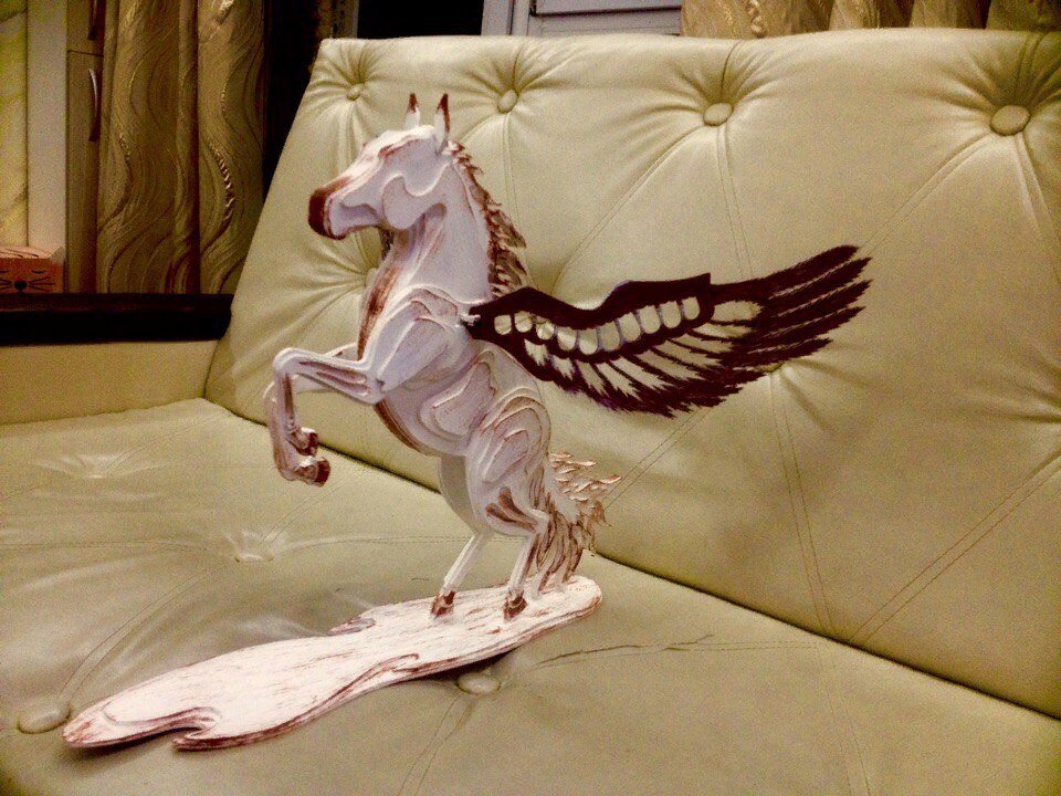 Intra απο ξύλο plywood 3mm-4mm πάχος - Πήγασος 3 χλστ Δίασταση 30x30 cm Intraeaxys-075ykyko