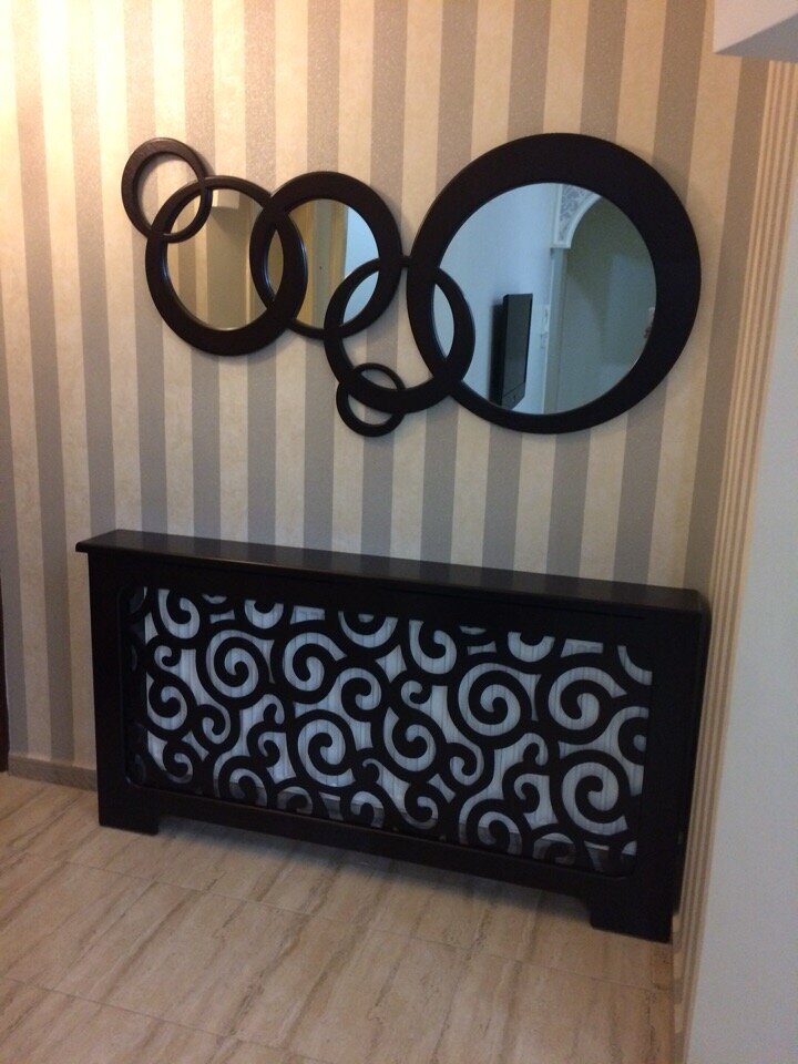 Intra απο ξύλο plywood 3mm-4mm πάχος - Στρογγυλή διακόσμηση τοίχου Πλαίσιο καθρέφτη Δίασταση 30x30 cm Intraeaxys-e1gj0m1l