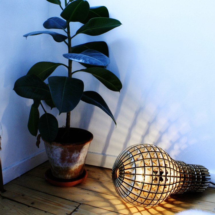 Intra απο ξύλο plywood 3mm-4mm πάχος - Λάμπα Λάμπας Δίασταση 30x30 cm Intraeaxys-67wxr212