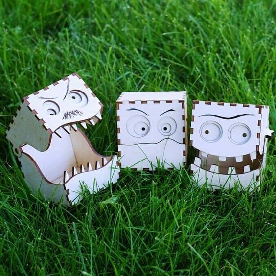 Intra απο ξύλο plywood 3mm-4mm πάχος - Monster Box Δίασταση 30x30 cm Intraeaxys-lopq5zk7