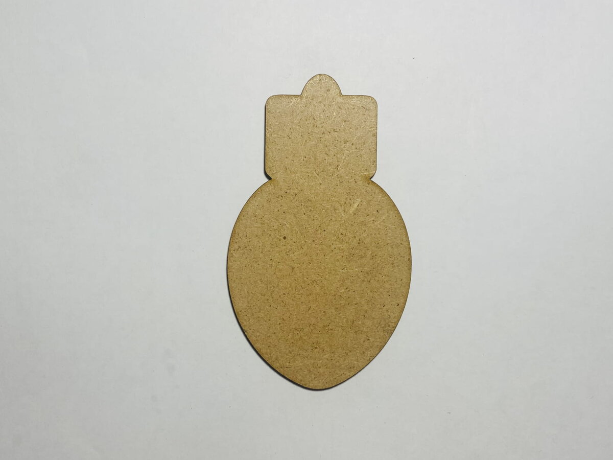 Σετ των 2 Intra απο ξύλο plywood 3mm-4mm πάχος - Ημιτελές Ξύλινο χριστουγεννιάτικο στολίδι σε σχήμα βολβού Δίασταση 10x10 cm Intraeaxys-qommp98o