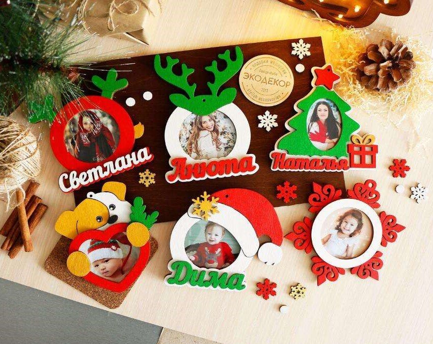 Intra απο ξύλο plywood 3mm-4mm πάχος - Χριστουγεννιάτικες κορνίζες Δίασταση 30x30 cm Intraeaxys-075y343o