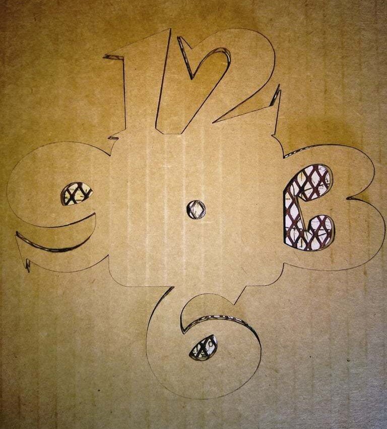 Intra απο ξύλο plywood 3mm-4mm πάχος - Ρολόι τοίχου από χαρτόνι Δίασταση 30x30 cm Intraeaxys-r7vmxgz7