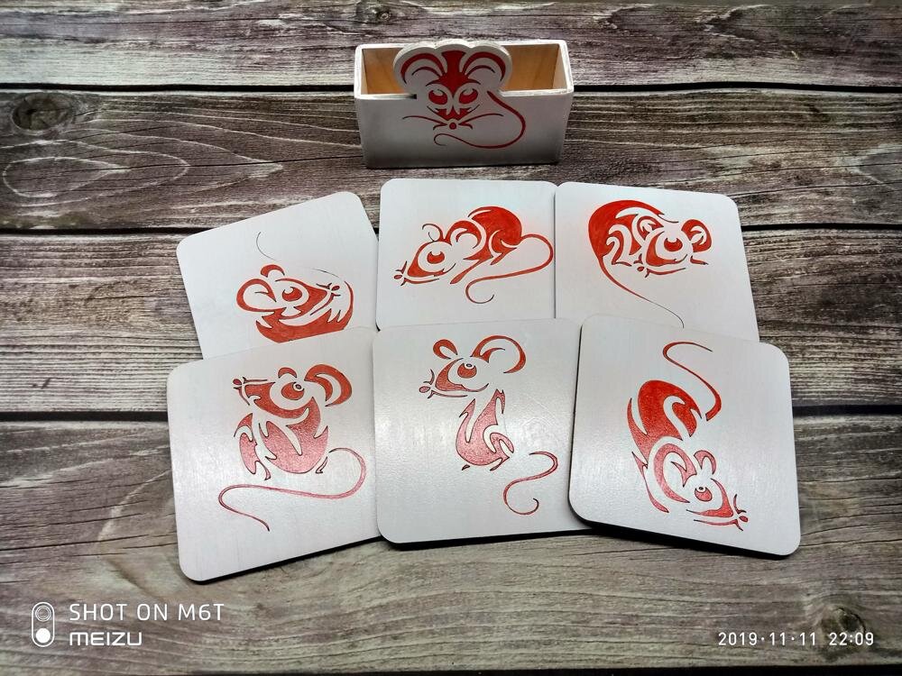 Intra απο ξύλο plywood 3mm-4mm πάχος - Σουβέρ ποντικιού με πρότυπο θήκης Δίασταση 30x30 cm Intraeaxys-078yvjmo