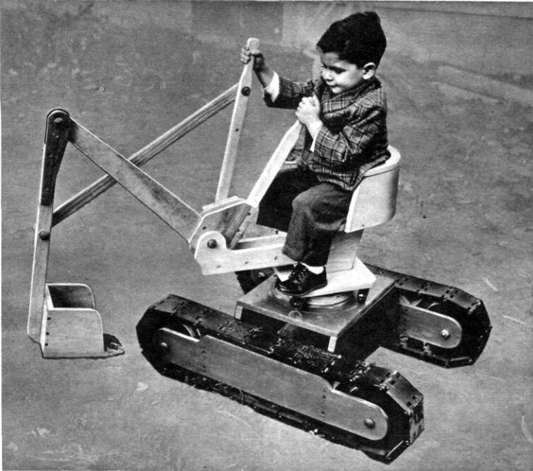 Intra απο ξύλο plywood 3mm-4mm πάχος - Αρχείο PDF Junior Backhoe Δίασταση 30x30 cm Intraeaxys-078y8ymo