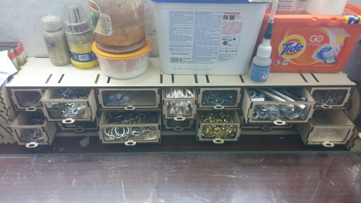 Intra απο ξύλο plywood 3mm-4mm πάχος - Ράφι με συρτάρια Δίασταση 30x30 cm Intraeaxys-r1z2qwl1