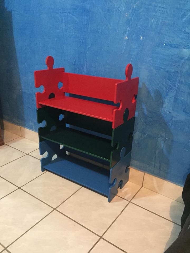 Intra απο ξύλο plywood 3mm-4mm πάχος - Ράφι σε σχήμα παζλ Δίασταση 30x30 cm Intraeaxys-d1lv6jpo