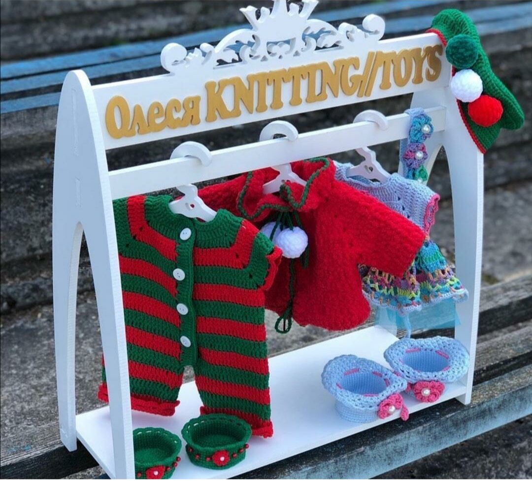 Intra απο ξύλο plywood 3mm-4mm πάχος - Κρεμάστρα με βάση Δίασταση 30x30 cm Intraeaxys-lopqn4k7