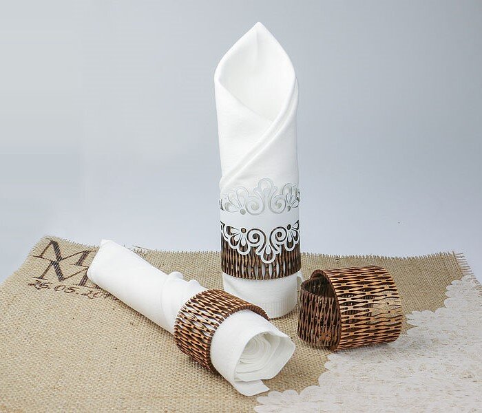 Intra απο ξύλο plywood 3mm-4mm πάχος - Ξύλινο δαχτυλίδι για χαρτοπετσέτα Δίασταση 30x30 cm Intraeaxys-e1gk9pxo