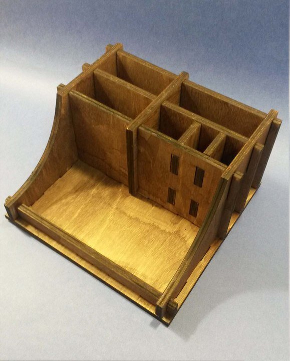 Intra απο ξύλο plywood 3mm-4mm πάχος - Οργανωτής γραφείου Δίασταση 30x30 cm Intraeaxys-p7ymgdp7