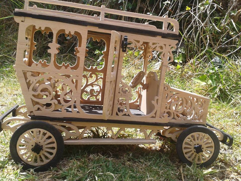 Intra απο ξύλο plywood 3mm-4mm πάχος - Αρχείο PDF Victorian Car ting Δίασταση 30x30 cm Intraeaxys-d1lz3p7m