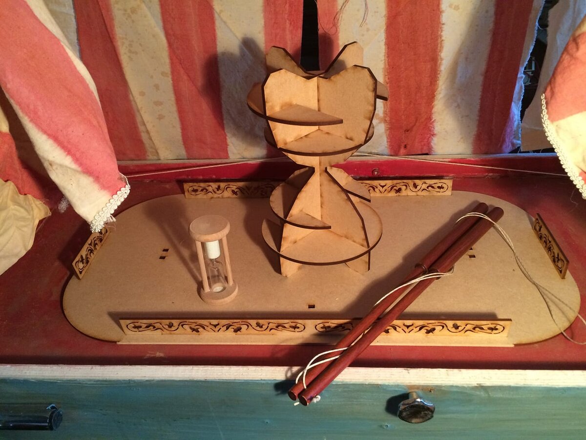 Intra απο ξύλο plywood 3mm-4mm πάχος - γιο-γιο Diabolo 4 Δίασταση 30x30 cm Intraeaxys-91jvlp1m