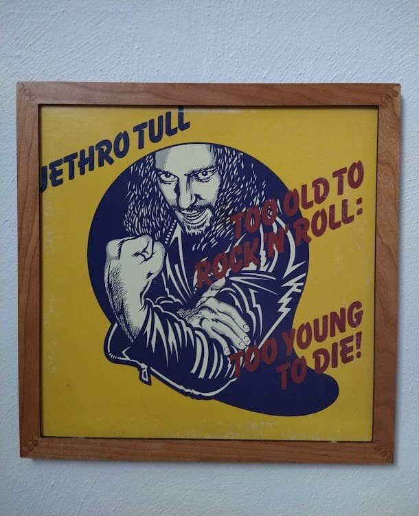 Intra απο ξύλο plywood 3mm-4mm πάχος - Κορνίζες δίσκων που κρέμονται τοίχου Δίασταση 30x30 cm Intraeaxys-eo0qyr51