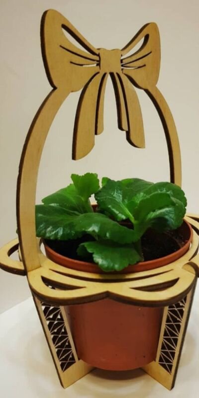 Intra απο ξύλο plywood 3mm-4mm πάχος - Ξύλινη βάση στήριξης για γλάστρα Δίασταση 30x30 cm Intraeaxys-yon0d5x7