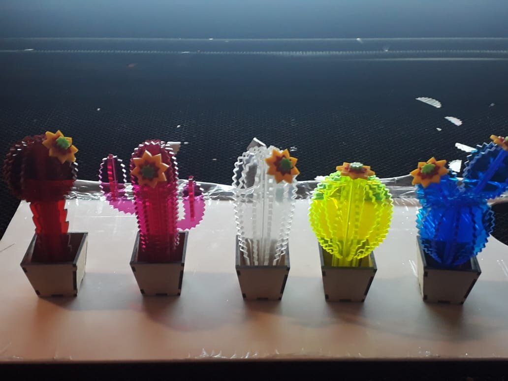 Intra απο ξύλο plywood 3mm-4mm πάχος - Mini Kaktusy 3d Δίασταση 30x30 cm Intraeaxys-67wk6872