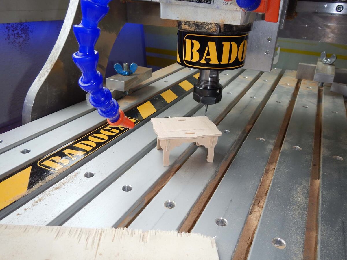 Intra απο ξύλο plywood 3mm-4mm πάχος - Τραπέζι κουκλόσπιτο Δίασταση 30x30 cm Intraeaxys-d1lej67m