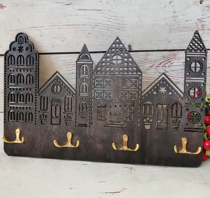 Intra απο ξύλο plywood 3mm-4mm πάχος - Ξύλινη κλειδοθήκη σε σχήμα σπιτιού Δίασταση 30x30 cm Intraeaxys-voq2906o