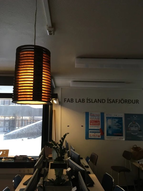 Intra απο ξύλο plywood 3mm-4mm πάχος - Φωτιστικό από χαρτόνι Δίασταση 30x30 cm Intraeaxys-075d8g8o