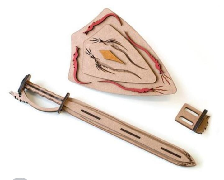 Intra απο ξύλο plywood 3mm-4mm πάχος - Σπαθί και ασπίδα των Βίκινγκ Δίασταση 30x30 cm Intraeaxys-r1zk6m1l