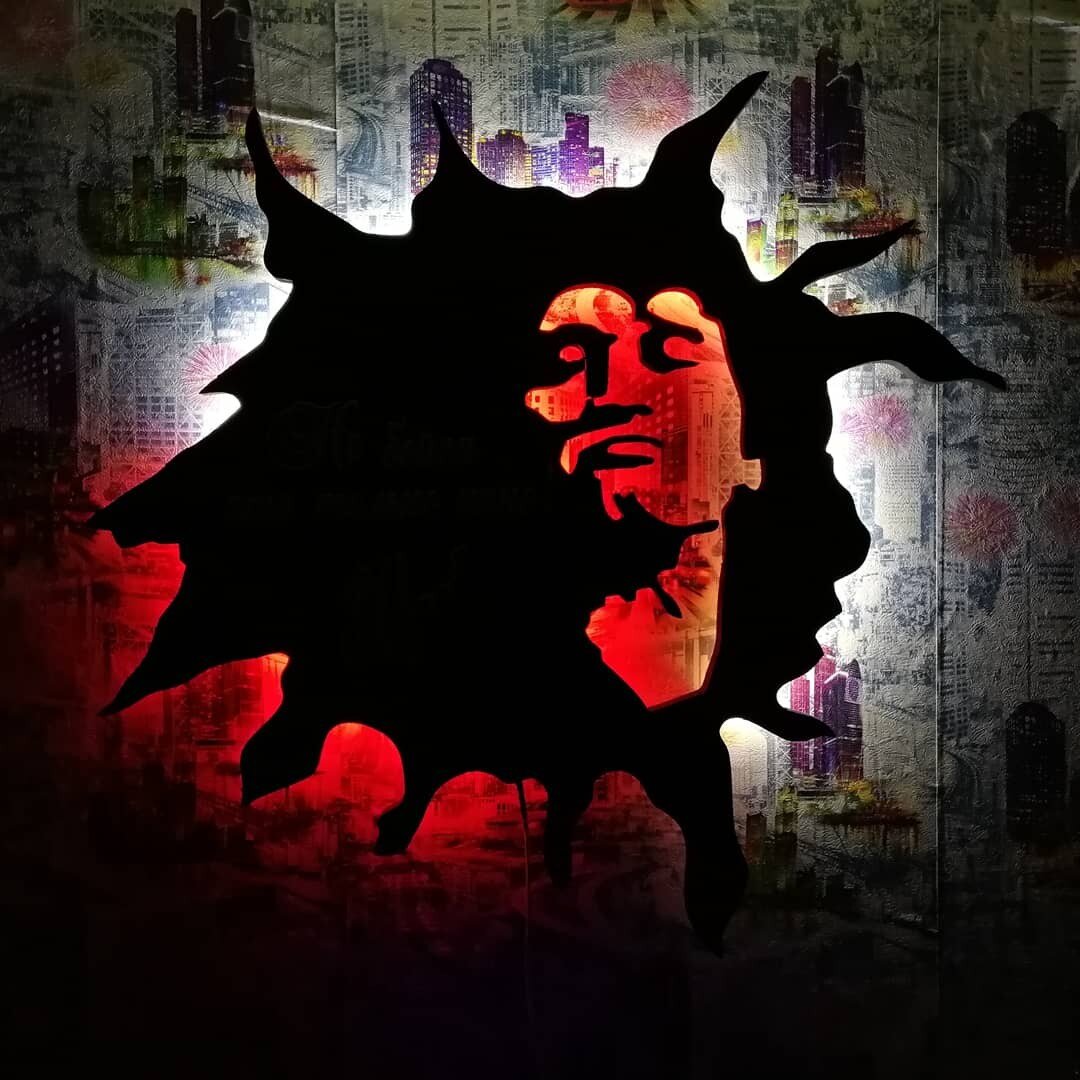 Intra απο ξύλο plywood 3mm-4mm πάχος - Διακόσμηση τοίχου Viktor Tsoi Δίασταση 30x30 cm Intraeaxys-r7vmryz7