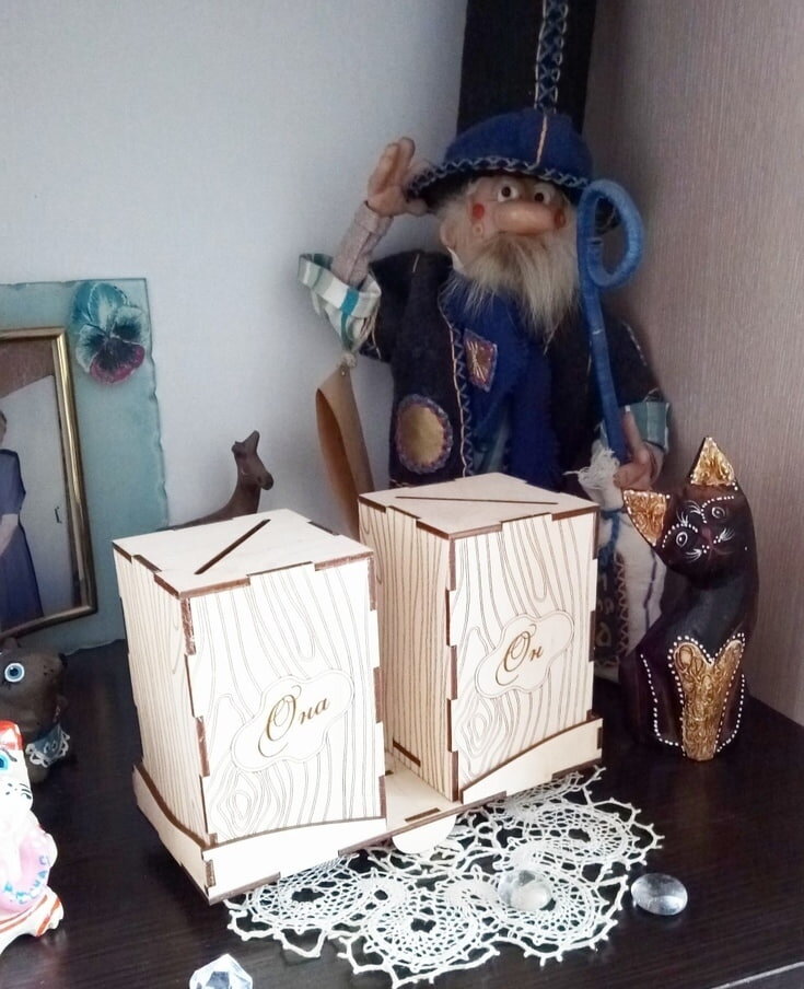 Intra απο ξύλο plywood 3mm-4mm πάχος - Ξύλινη Ζυγαριά Κουμπαράς Δίασταση 30x30 cm Intraeaxys-67wld021