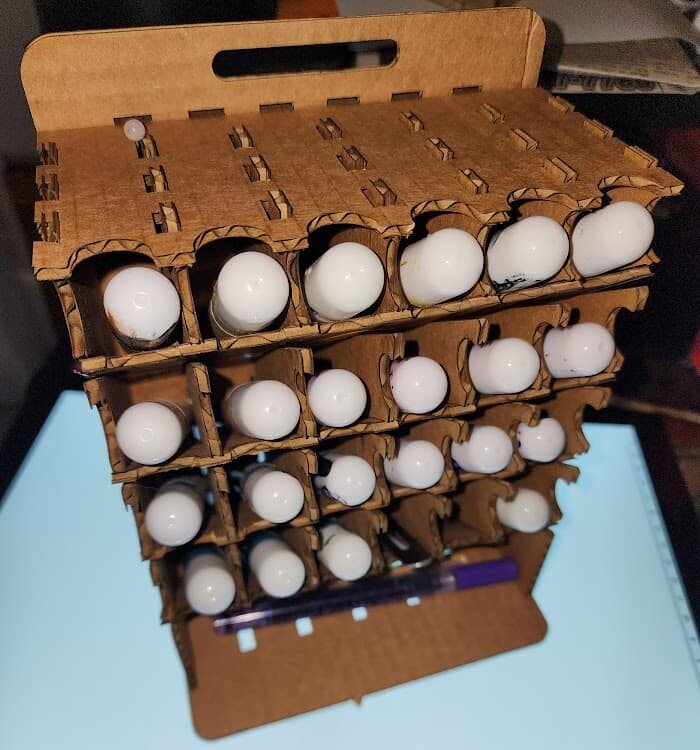 Intra απο ξύλο plywood 3mm-4mm πάχος - Σχάρα αποθήκευσης μελάνης αλκοόλης Δίασταση 30x30 cm Intraeaxys-pok3ekj7