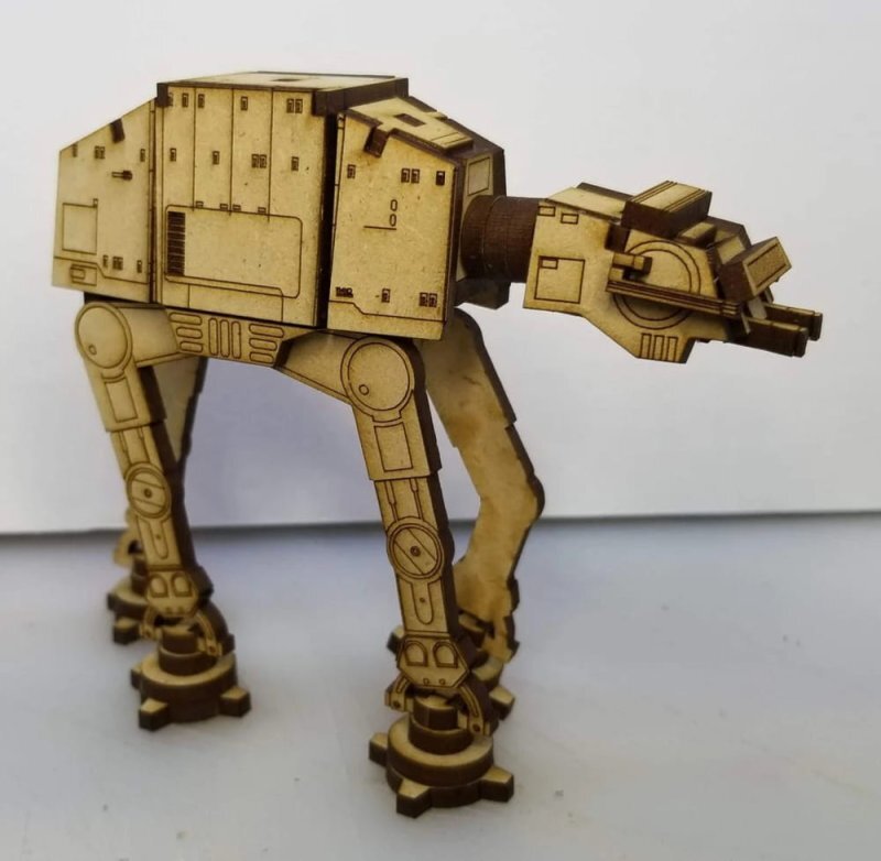 Σετ των 2 Intra απο ξύλο plywood 3mm-4mm πάχος - Star Wars All Terrain Armored Transport AT-AT Walker Δίασταση 25x30 cm Intraeaxys-eox89x41