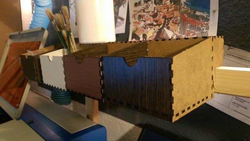 Intra απο ξύλο plywood 3mm-4mm πάχος - Κρεμαστό κουτί V2 Δίασταση 30x30 cm Intraeaxys-eo2yqdq1