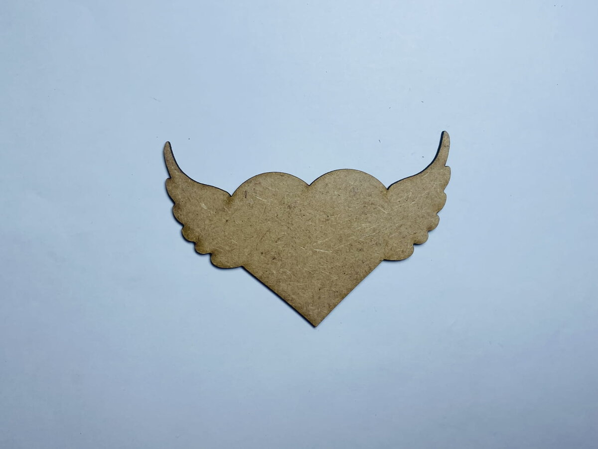 Intra απο ξύλο plywood 3mm-4mm πάχος - Καρδιά με ξύλινα φτερά Δίασταση 30x30 cm Intraeaxys-p7ym0d27