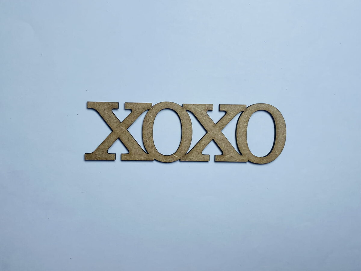 Intra απο ξύλο plywood 3mm-4mm πάχος - Ξύλινο κόψιμο Xoxo Δίασταση 30x30 cm Intraeaxys-51rrm431