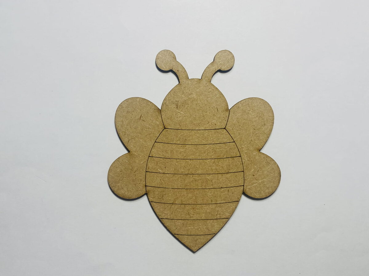 Intra απο ξύλο plywood 3mm-4mm πάχος - Bumble Bee Ξύλινη κοπή Ημιτελής χειροτεχνία Δίασταση 30x30 cm Intraeaxys-d1lvegxo