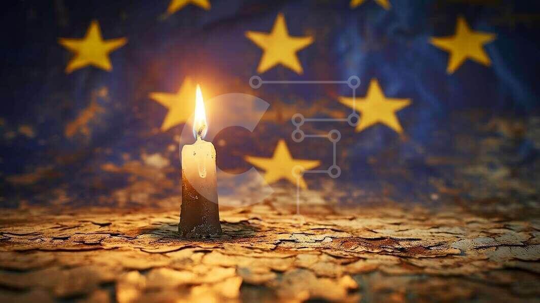 Intra Συλλεκτικό Ξύλινο Παζλ Plywood  4mm - Κερί με τη σημαία της Ευρωπαϊκής Ένωσης Σε Ξύλινο Κουτί - Διαστάσεις Puzzle: 10x10 cm – 25 κομμάτια