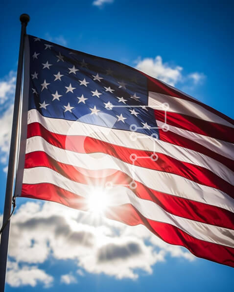 Intra Συλλεκτικό Ξύλινο Παζλ Plywood  4mm - Αμερικανική σημαία που κυματίζει ενάντια στο μπλε ουρανό και τα σύννεφα Σε Ξύλινο Κουτί - Διαστάσεις Puzzle: 10x10 cm – 25 κομμάτια