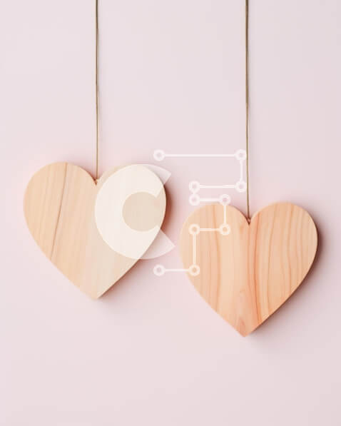 Intra Συλλεκτικό Ξύλινο Παζλ Plywood  4mm - Ημέρα του Αγίου Βαλεντίνου Ξύλινες Καρδιές Διακοσμήσεις σε ροζ φόντο Σε Ξύλινο Κουτί - Διαστάσεις Puzzle: 10x10 cm – 25 κομμάτια