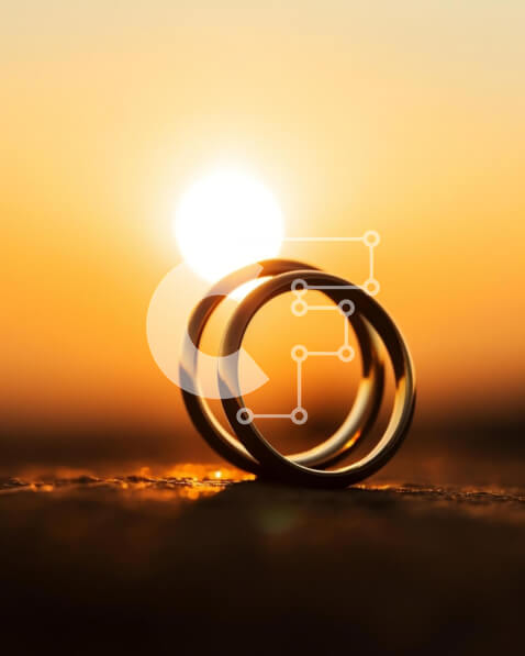 Intra Συλλεκτικό Ξύλινο Παζλ Plywood  4mm - Στοιβαγμένες βέρες με φόντο ηλιοβασίλεμα Σε Ξύλινο Κουτί - Διαστάσεις Puzzle: 10x10 cm – 25 κομμάτια