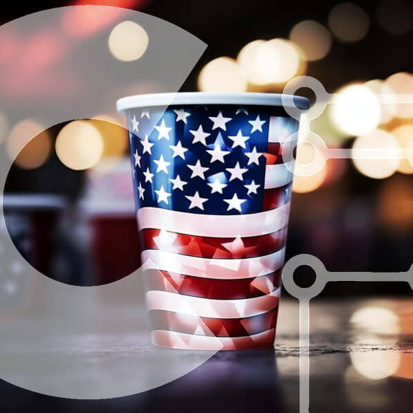 Intra Συλλεκτικό Ξύλινο Παζλ Plywood  4mm - Κόκκινο, λευκό και μπλε χάρτινο κύπελλο αμερικανικής σημαίας Σε Ξύλινο Κουτί - Διαστάσεις: 10x10 cm – 25 κομμάτια