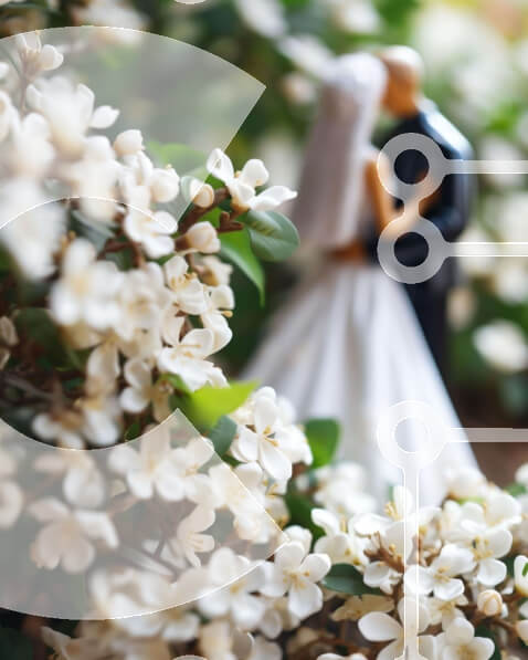 Intra Συλλεκτικό Ξύλινο Παζλ Plywood  4mm - Ειδώλιο νύφης και γαμπρού σε γαμήλιο σκηνικό με λευκά λουλούδια Σε Ξύλινο Κουτί - Διαστάσεις: 10x10 cm – 25 κομμάτια