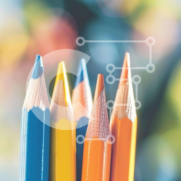 Intra Συλλεκτικό Ξύλινο Παζλ Plywood  4mm - Ομάδα από ζωηρά χρωματιστά μολύβια Σε Ξύλινο Κουτί - Διαστάσεις Puzzle: 10x10 cm – 25 κομμάτια