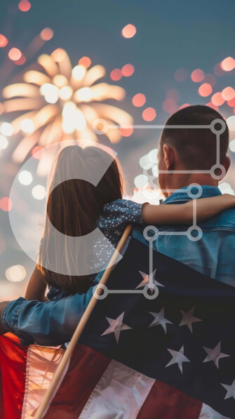 Intra Συλλεκτικό Ξύλινο Παζλ Plywood  4mm - Άνδρας και κόρη γιορτάζουν τις διακοπές με πυροτεχνήματα Σε Ξύλινο Κουτί - Διαστάσεις: 10x10 cm – 25 κομμάτια