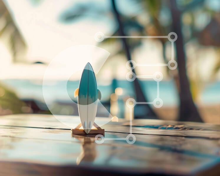 Intra Συλλεκτικό Ξύλινο Παζλ Plywood  4mm - Τροπική παραλία με ξύλινη σανίδα του σερφ και φοίνικες Σε Ξύλινο Κουτί - Διαστάσεις: 10x10 cm – 25 κομμάτια