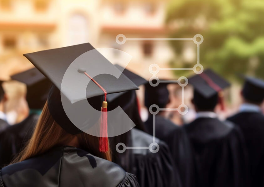 Intra Συλλεκτικό Ξύλινο Παζλ Plywood  4mm - Τελετή Αποφοίτησης με Φοιτητές Σε Ξύλινο Κουτί - Διαστάσεις Puzzle: 10x10 cm – 25 κομμάτια