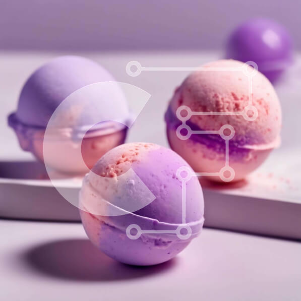 Σετ των 2 Intra Συλλεκτικό Ξύλινο Παζλ Plywood  4mm - Τρεις ροζ και μοβ βόμβες μπάνιου σε ένα λευκό πιάτο Σε Ξύλινο Κουτί - Διαστάσεις: 10x10 cm – 25 κομμάτια