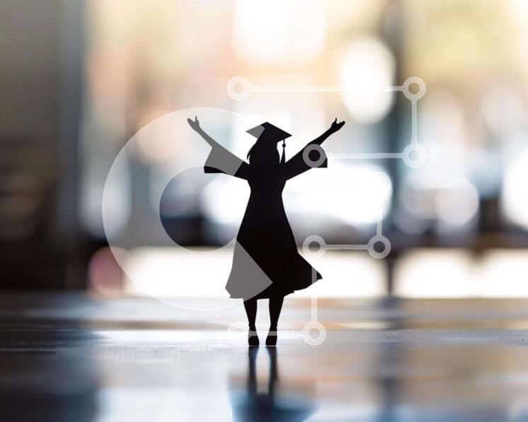 Intra Συλλεκτικό Ξύλινο Παζλ Plywood  4mm - Γυναίκα με φόρεμα αποφοίτησης που γιορτάζει το επίτευγμα Σε Ξύλινο Κουτί - Διαστάσεις Puzzle: 10x10 cm – 25 κομμάτια