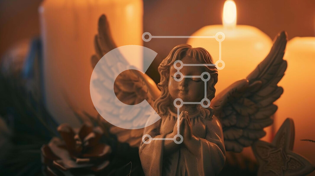 Intra Συλλεκτικό Ξύλινο Παζλ Plywood  4mm - Holiday Serenity: Φιγούρα αγγέλου με κεριά και κουκουνάρια Σε Ξύλινο Κουτί - Διαστάσεις: 10x10 cm – 25 κομμάτια