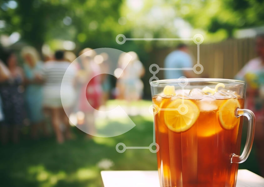 Σετ των 2 Intra Συλλεκτικό Ξύλινο Παζλ Plywood  4mm - Ομάδα ανθρώπων που απολαμβάνει το παγωμένο τσάι με τις φέτες λεμονιού Σε Ξύλινο Κουτί - Διαστάσεις: 10x10 cm – 25 κομμάτια