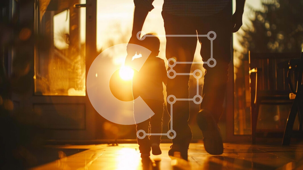 Intra Συλλεκτικό Ξύλινο Παζλ Plywood  4mm - Άνδρας και παιδί που περπατούν μέσα από την πόρτα στο ηλιοβασίλεμα Σε Ξύλινο Κουτί - Διαστάσεις Puzzle: 10x10 cm – 25 κομμάτια