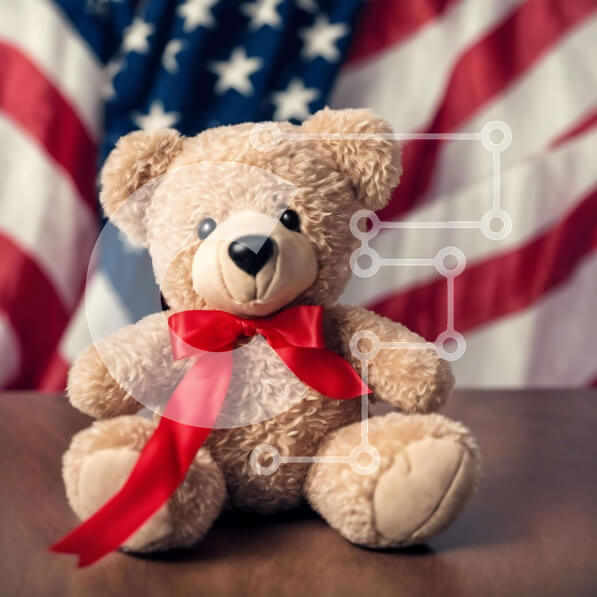 Intra Συλλεκτικό Ξύλινο Παζλ Plywood  4mm - Αρκουδάκι με αμερικανική σημαία και κόκκινη κορδέλα Σε Ξύλινο Κουτί - Διαστάσεις: 10x10 cm – 25 κομμάτια