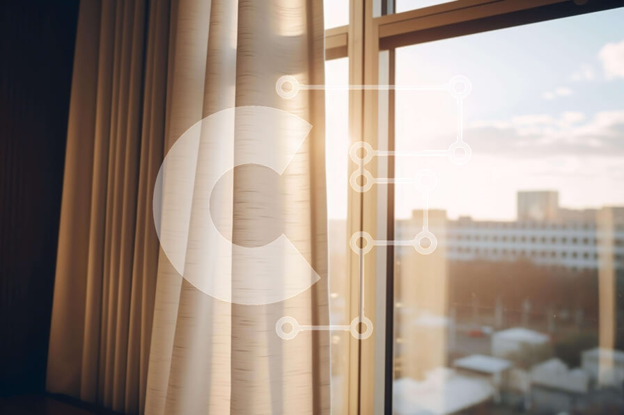 Intra Συλλεκτικό Ξύλινο Παζλ Plywood  4mm - Δωμάτιο με Ανοιχτό Παράθυρο και θέα στον ορίζοντα της πόλης Σε Ξύλινο Κουτί - Διαστάσεις Puzzle: 10x10 cm – 25 κομμάτια