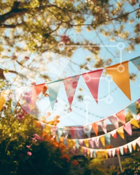 Intra Συλλεκτικό Ξύλινο Παζλ Plywood  4mm - Πολύχρωμες σημαίες και φωτάκια σε εξωτερικό χώρο Σε Ξύλινο Κουτί - Διαστάσεις Puzzle: 10x10 cm – 25 κομμάτια