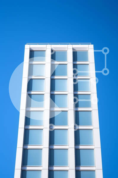 Intra Συλλεκτικό Ξύλινο Παζλ Plywood  4mm - Ψηλό λευκό κτίριο με πολλά παράθυρα Σε Ξύλινο Κουτί - Διαστάσεις Puzzle: 10x10 cm – 25 κομμάτια